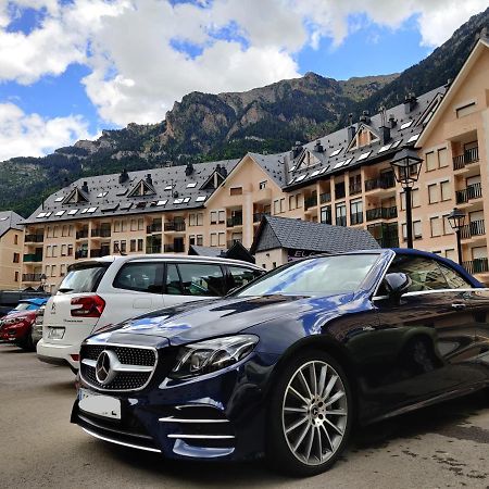 "Leo Pixel" Avairent Canfranc Estacion Apartment ภายนอก รูปภาพ