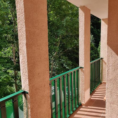 "Leo Pixel" Avairent Canfranc Estacion Apartment ภายนอก รูปภาพ