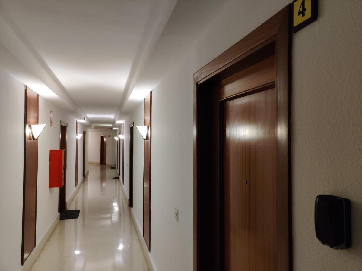 "Leo Pixel" Avairent Canfranc Estacion Apartment ภายนอก รูปภาพ